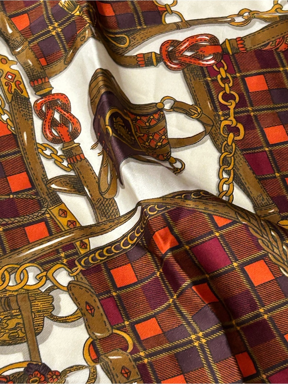 Gorgeous Equestrian style scarf Fall colors - Picture 7 of 9